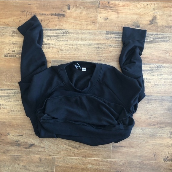 ADIDAS Essential Linear Sweatshirt - Picture 8 of 9
